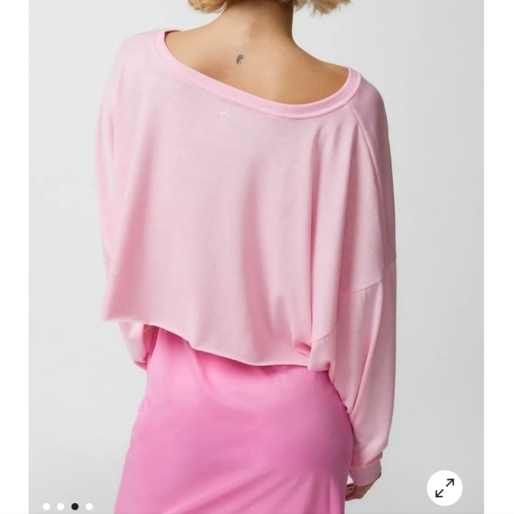 Urban Outfitters Out From Under Addison Cozy Cropped Tee Top Tshirt S Pink NEW! - Picture 3 of 5